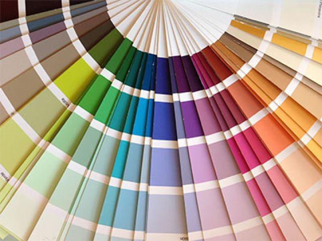 Ven y descubre los más de 10.000 colores disponibles